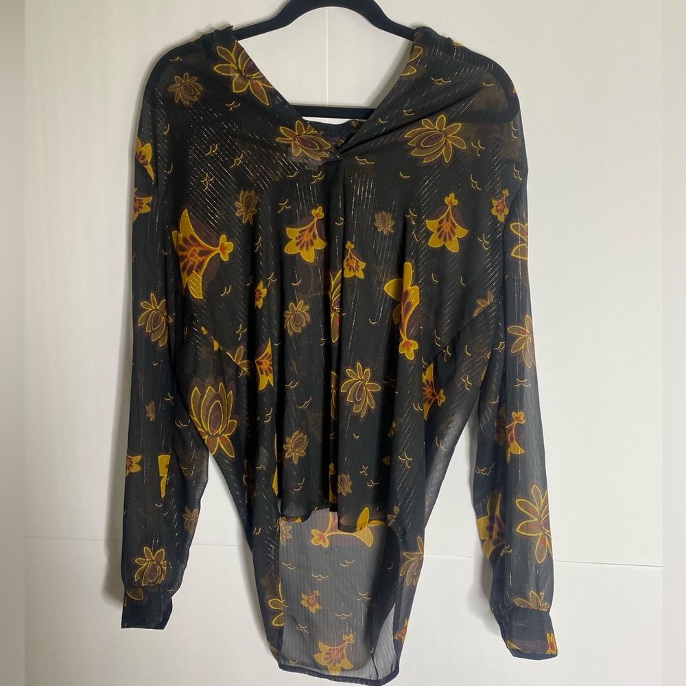 LOFT Sheer Floral Blouse – Size M